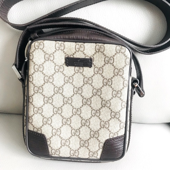 Authentic Gucci Mini Crossbody - Picture 1 of 12